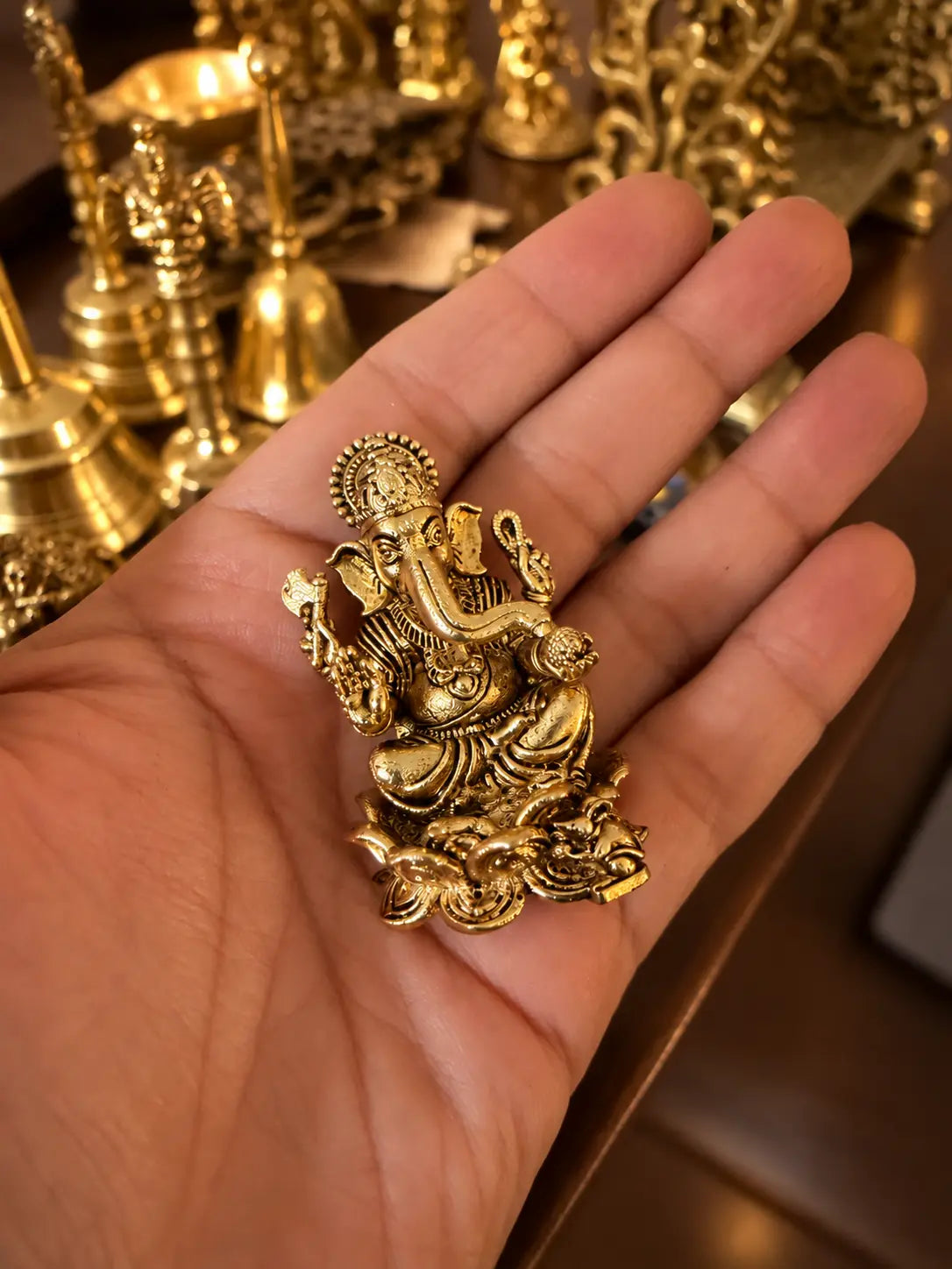 brass-ganesha-25in-inhand-store