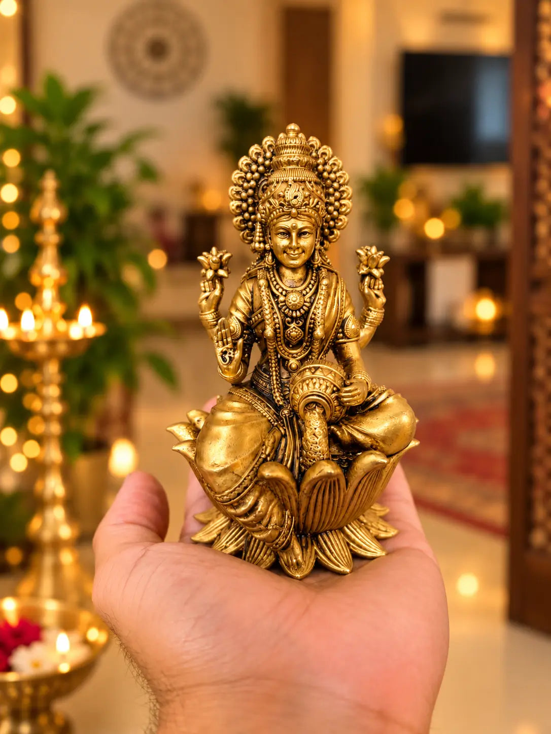 brass-lakshmi-5in-hand