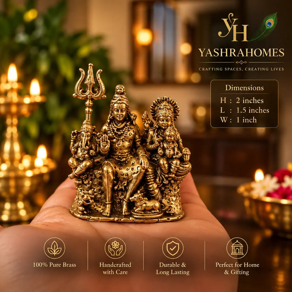 brass-shivparivar-2in-hand-2